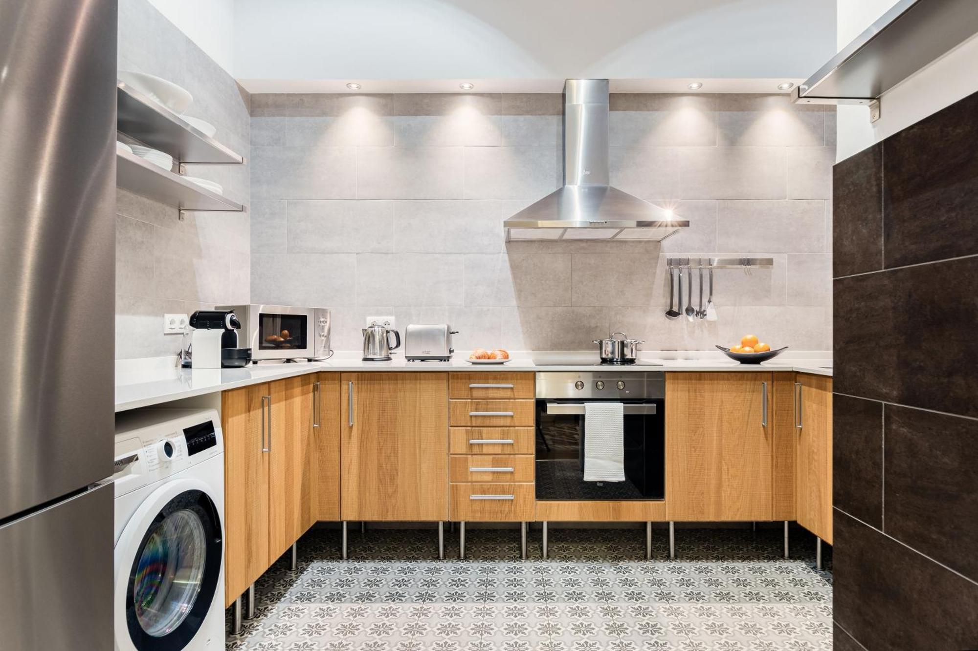Fuster Apartments By Aspasios — Photos 2