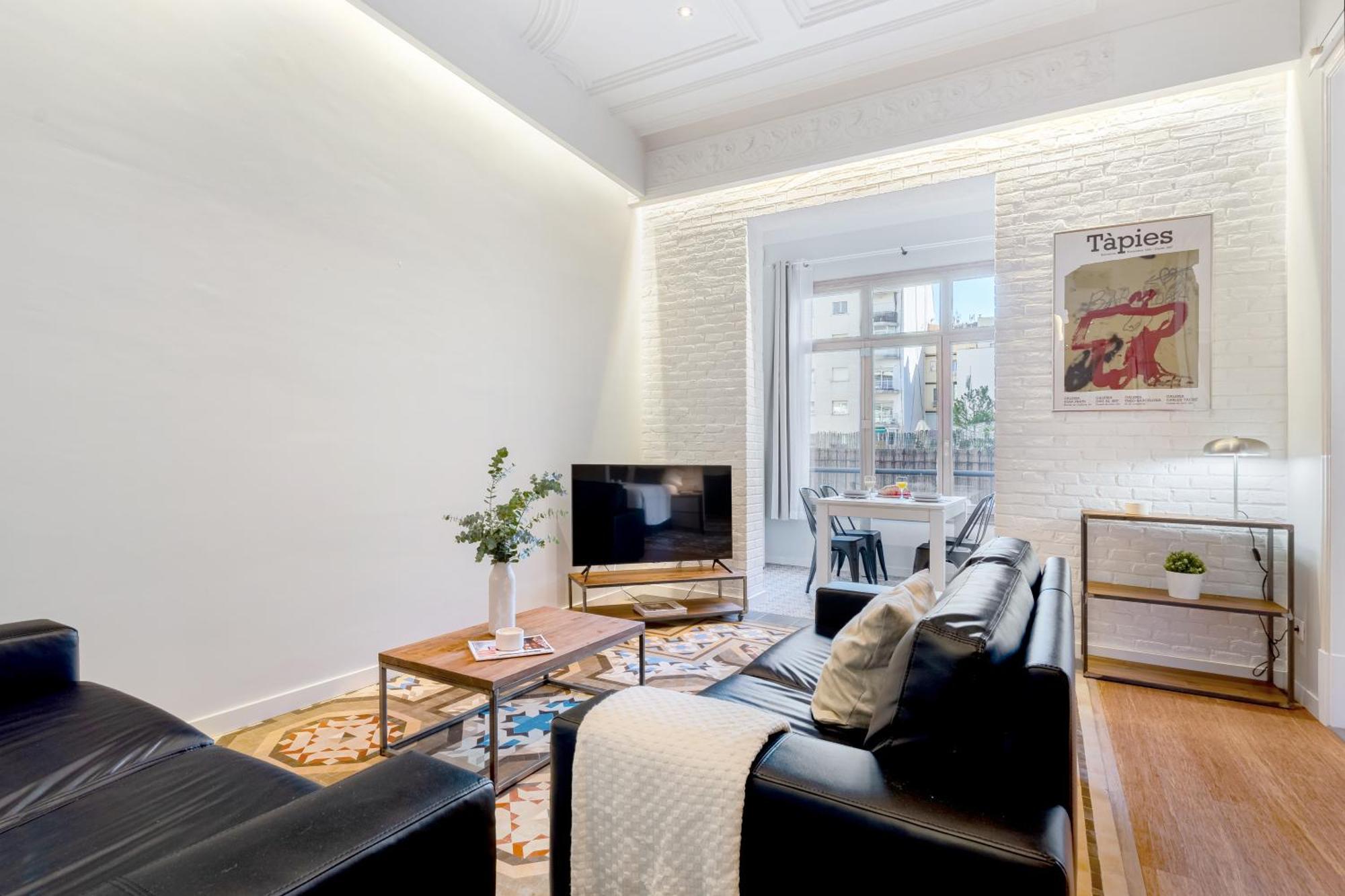 Fuster Apartments By Aspasios — Photos 3